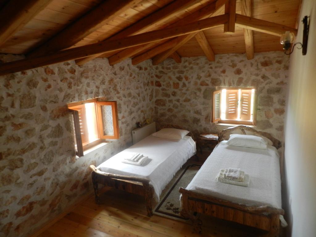 Andreas Katsaros Villas Volímai Exterior photo